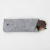 Einsteck-Brillenetui "BOBBY" mit einem weichen Filz-Stoff in Grau