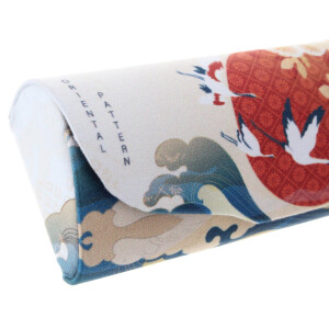 Hübsches Brillenetui im Asien-Look mit weichem...