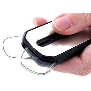 Handlicher Zwicker mit praktischem Etui in Stärke...