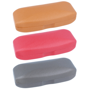 Schlichtes Hartschalenetui aus griffigem Kunststoff in...