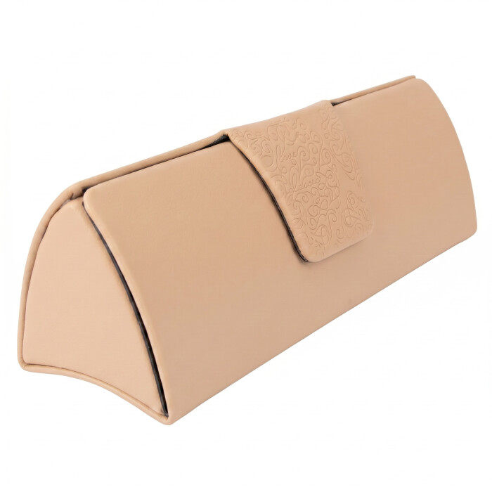Elegantes Brillenetui Marie mit sicherem Magnetverschluss in Beige