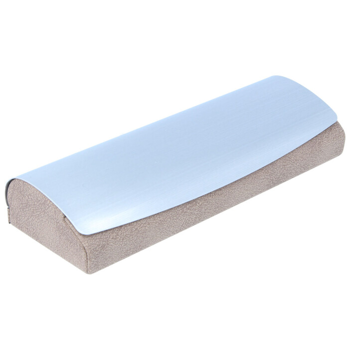 Modernes Brillenetui RICHMOND mit Magnetverschluss und metallischer Oberseite in Beige